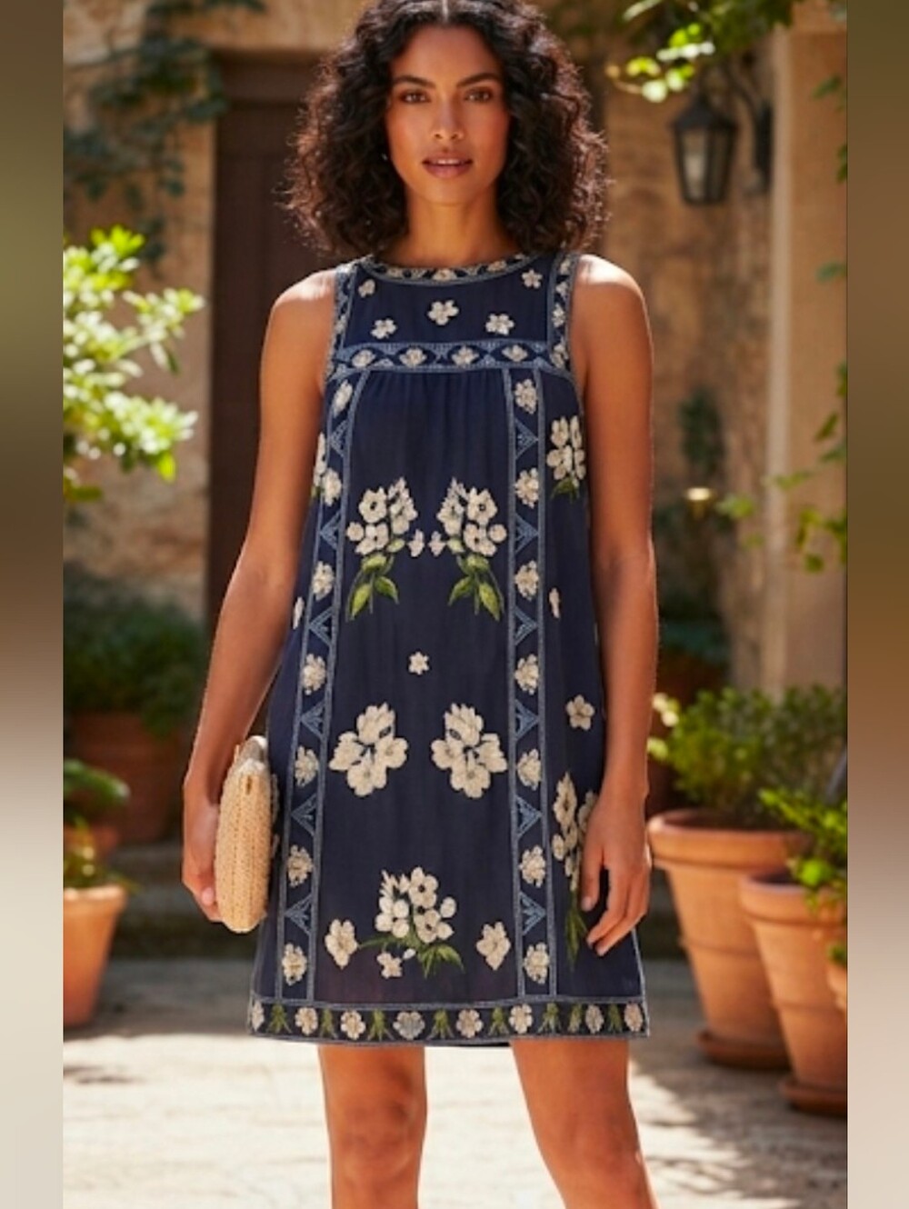 ANTHROPOLOGIE MAIVE  Embroidered Swing Dress